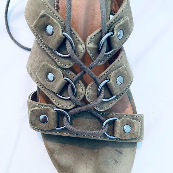Steve Madden Olive Green Gladiator Sandals - Picture 3 of 7